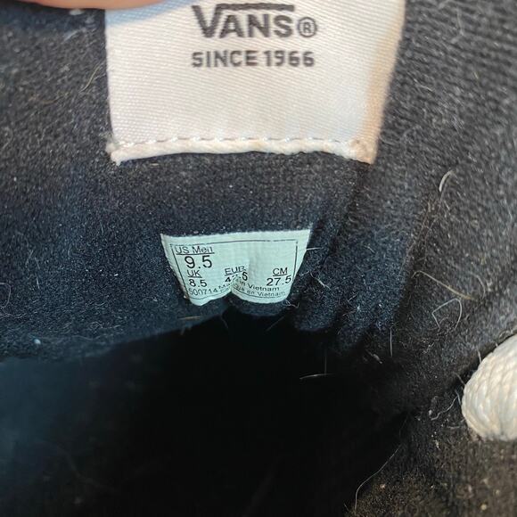 Vans Sk8-Hi High Top Sneakers Black White Canvas Suede Mens 9.5 VN000D5IB8C